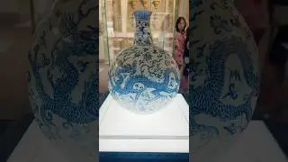 Yongle Reign (1403-1424) Blue-and-White 'Dragon Amid Blooms' Pilgrim Flask，from the&nbsp;Tianjin Museum