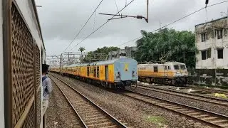 Mumbai Local Parallel Run With 12953 August Kranti Tejas Rajdhani Express