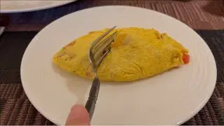 Omelette & Scrambled Eggs Breakfast Hotel Style Bangkok - 7 Ingredient Recipes
