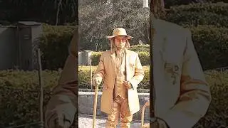 yes I Am Gold Man #viralvideo #golden #man #islamabad