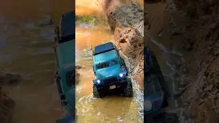 AXIAL SCX24 DODGE POWER WAGON 4X4 MUDDING OFF ROAD #automobile #rcextreme #rccar #rcoffroad #rctruck