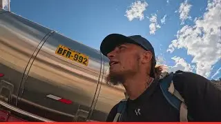 Una Bici entre Camiones