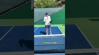 BACKHAND FLICK VS ROLL 🤫 (EXPLAINED)