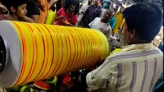 Hardworking Man Selling roller Coaster Ice Cream in Kolkata || Indian Street Food