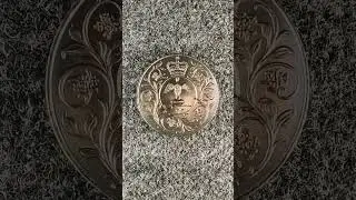 Queen Elizabeth II commemorative coins 1953 ,1977 , 2002 ❤️