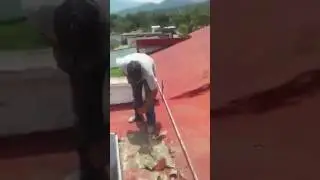 Removiendo impermeabilizante