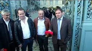 Les 