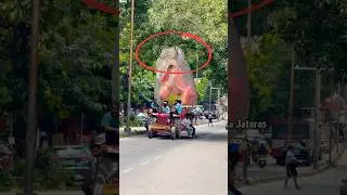 Biggest Ganesh Idol Transporting at Hyderabad 2025#youtubeshorts#ganesh#ganeshchaturthi#shorts#viral