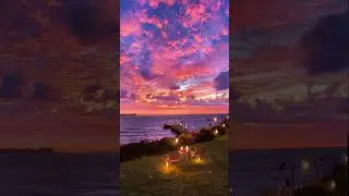 You are as beautiful as the sunset 🌆🌇🌊