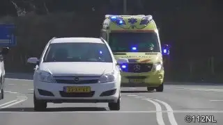 [Luchthoorn] 3x A1 Ambulance 14-187 met spoed naar verschillende meldingen in Gooi en Vechtstreek