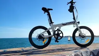 Ebikes & yachts #perfect #match for #boatlovers & #boatlifestyle #yachtlife