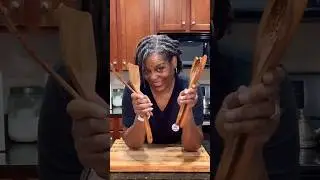 The One Thing You&rsquo;ve Been Doing WRONG with your Wooden Utensils 😯#shorts