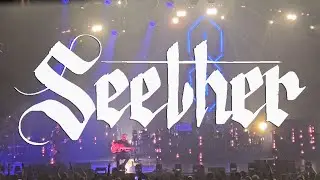 Seether - Broken Performed Live in Houston, TX. November 12, 2025