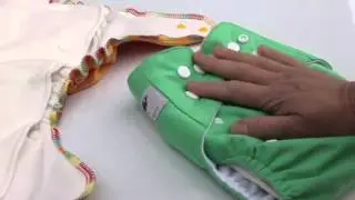 Momgaroo Aio All in One vs Pocket Diapers