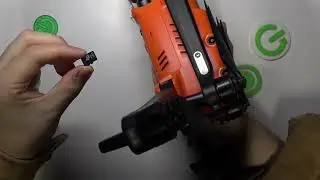 How to Insert & Eject an SD Card on AUTEL EVO II Pro