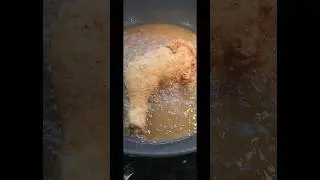 Jollibee Style Chicken at Home.#Jollibee #Filipino #FilipinoFood #fyp #Foodie #FriedChicken #Tallow