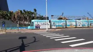 輕軌二代車台灣文博會彩繪抵達旅運中心站