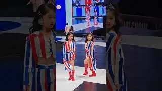 new fashion walk video viral girls #shorts #viral #fashion #model #girls #tranding #video