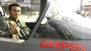 Saab Gripen C (Static and Live Demo)