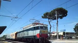 E656.023 + Carro Soccorso + Bagagliaio + D445.1011 STORICI, in transito a Pomezia