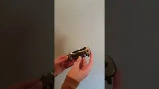 How to open & close a spring assisted knife.