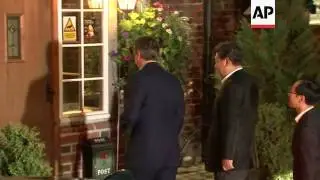 Cameron and Xi arrive at country pub