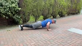RESISTANCE BAND PRESS UP | RESISTANCE BAND EXERCISES | LION STROMG COACHING