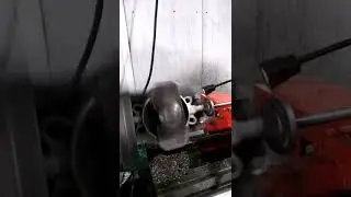 Butterfly valve body machining! Factory production is busy ~