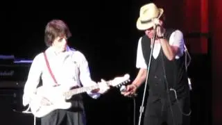 Jeff Beck and Jimmy Hall...Going Down