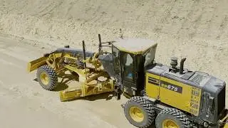Komatsu GD675-7 Motor Grader in action