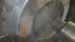 old-school manual machining, 1939 Monarch lathe, big ass gear, @ Matt Groover's Southern Rust