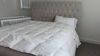 Goose down comforter