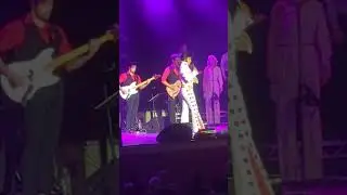 Chris Connor you gave me a mountain Elvis 12/10/25 Leicester #elvistributeartist #elvis #music