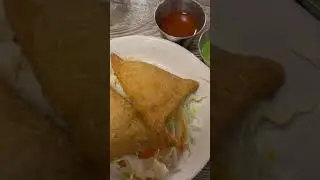 Indian Samosa in Banff 😋🇨🇦 #canada #food #indianfood #snack #banff #alberta #restaurant #shorts