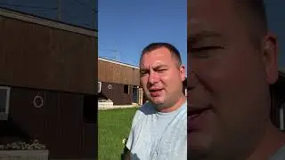 Знакомлю с коллегой  