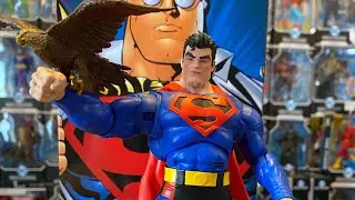 Mcfarlane DC Direct Digital NFT Superman Our Worlds at War Figure Review