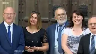 New Sinn F&eacute;in MPs arrive at Westminster - BBC News