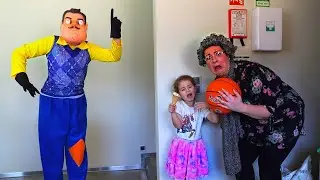 Ruby and Bonnie play with Hello Neighbor