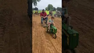 Junior Tractor Pulling with Homemade John Deere 720 1.5 HP Clinton Engine Fawn Grove Olde Tyme Days