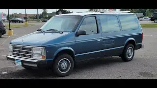 1990 Dodge Grand Caravan LE 