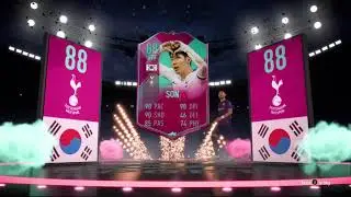 Packed a FUT Birthday card. FIFA 19