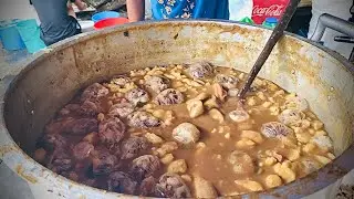Filipino Street Food | WALASTIK PARES | Soup No.5 | Mata | Utak | Chow Food Crawl
