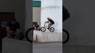 WHEN THE SUNDAY TEAM CAME TO THE SHOP