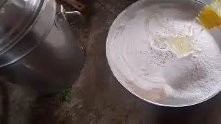 Hari matar ki kachori
