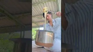 Sponge cake from scratch! #slowlife #homemade #traditional #minivlog