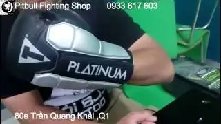 Găng tay đấm bốc TITLE PLATINUM PINNACLE ACS BAG GLOVES