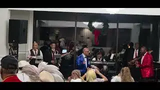 The Motown Philly Band sings 