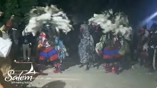 Gule Wamkulu Zimbabwe Nyau Dancers .