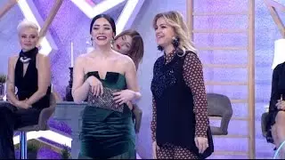Simay Tokatlı'nın Annesi Şenay Hanım Podyumda