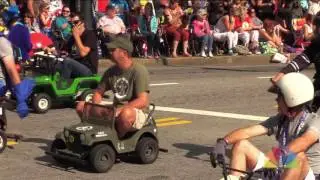 2016 Dragon Con Parade [dragoncontv]